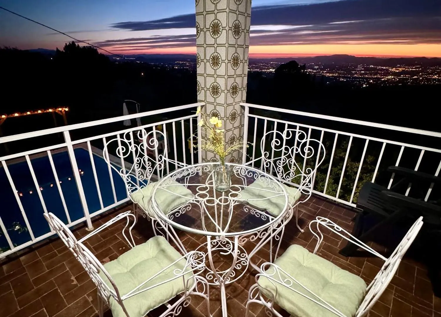 Casa Rural Balcon De Monachil contacts